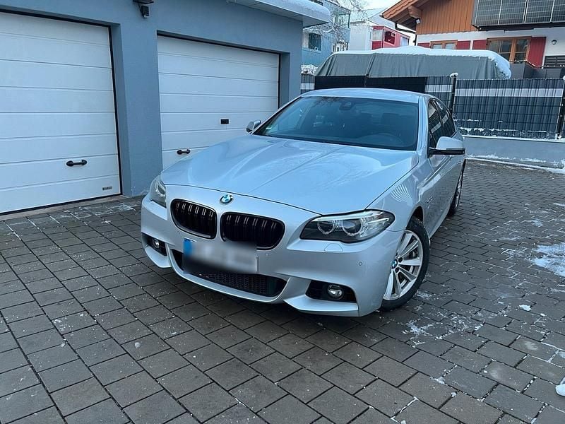 Silber Gebraucht 2015 BMW 530 Limousine | 14.000 € (Fairer Preis) - Bild 1/4