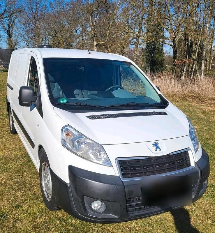 Gebraucht Peugeot Expert 130 PS (95 kW) 2012 Weiß Van