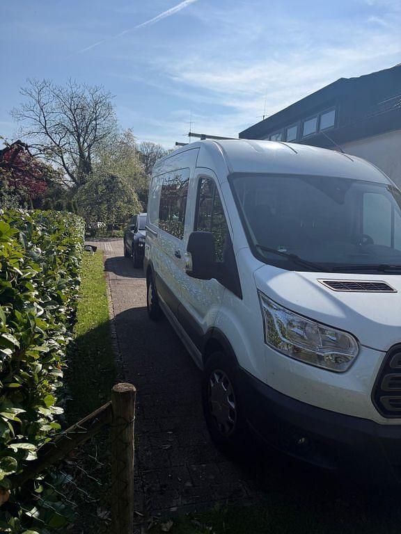 Second-hand Ford Transit 131 CP (96 kW) 2016 Monovolum