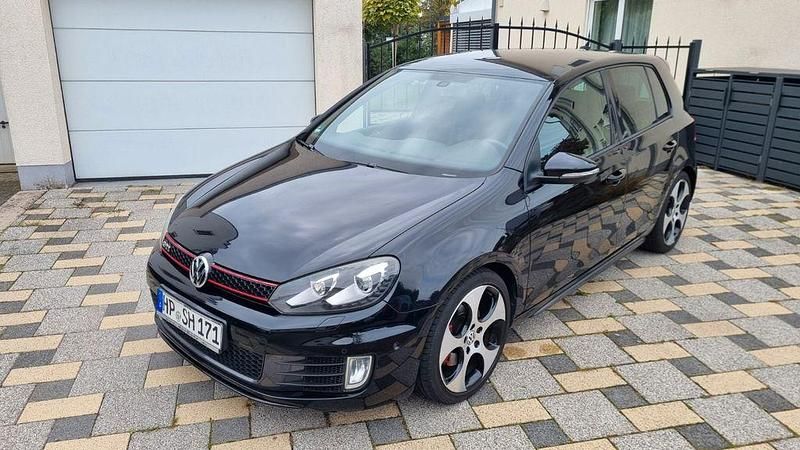 Schwarz Gebraucht 2011 VW Golf VI GTI Limousine | 9.999 € (Fairer Preis) - Bild 1/4