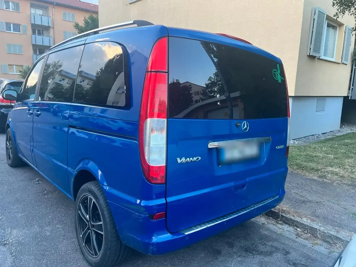 Gebraucht Mercedes Viano 150 PS (110 kW) 2006 Blau Van / Kleinbus