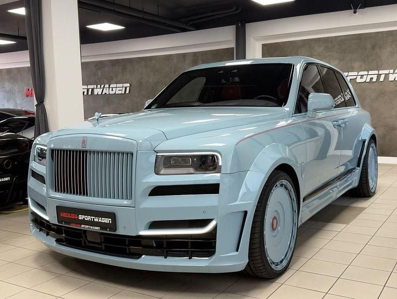 Blau Gebraucht 2023 Rolls Royce Cullinan SUV | 449.999 € - Bild 1/4