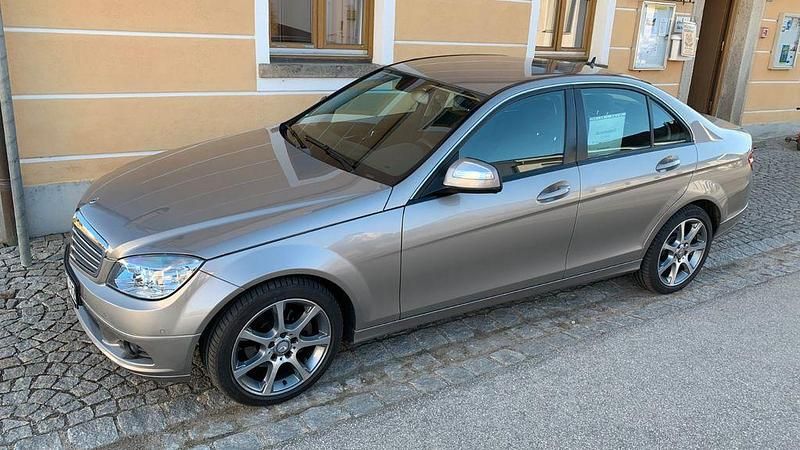 Gebraucht Mercedes C200 184 PS (135 kW) 2007 Limousine