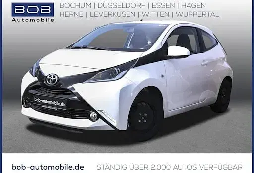 Brugt Toyota Aygo X-play 69 HK (50 kW) 2016 Hatchback