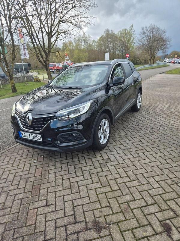 Gebraucht Renault Kadjar Techno 116 PS (85 kW) 2022 Grau SUV