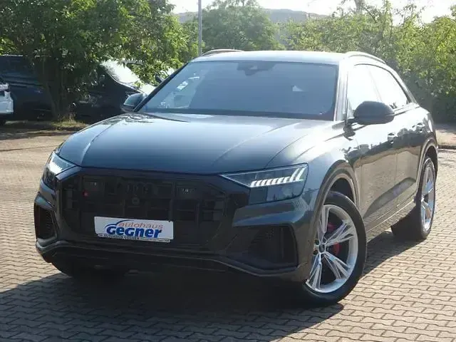 Gebraucht Audi SQ8 Sport 507 PS (372 kW) 2023 Grau SUV