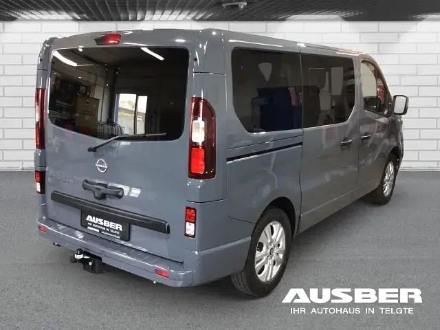 Gebraucht Nissan Primastar Tekna 170 PS (125 kW) 2026 Grau Van / Kleinbus