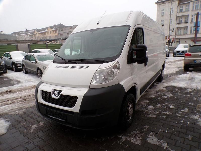 Weiß Gebraucht 2013 Peugeot Boxer Van | 8.990 € (Guter Preis) - Bild 1/4