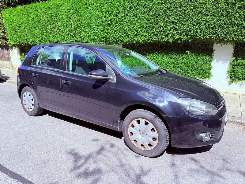 Schwarz Gebraucht 2009 VW Golf VI Highline Limousine | 5.100 € (Fairer Preis) - Bild 1/4
