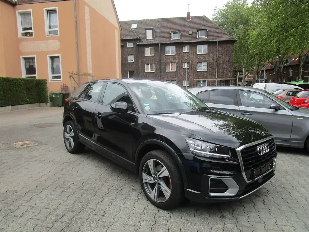 Gebraucht Audi Q2 Design 150 PS (110 kW) 2016 SUV