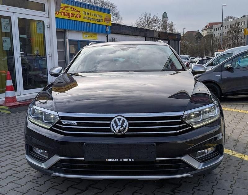 Gebraucht VW Passat Alltrack 190 PS (139 kW) 2019 Schwarz Kombi