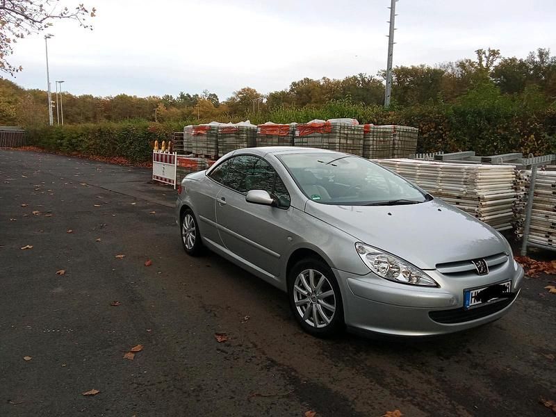 Silber Gebraucht 2003 Peugeot 307 CC Cabrio | 5.400 € (Teuer) - Bild 1/4