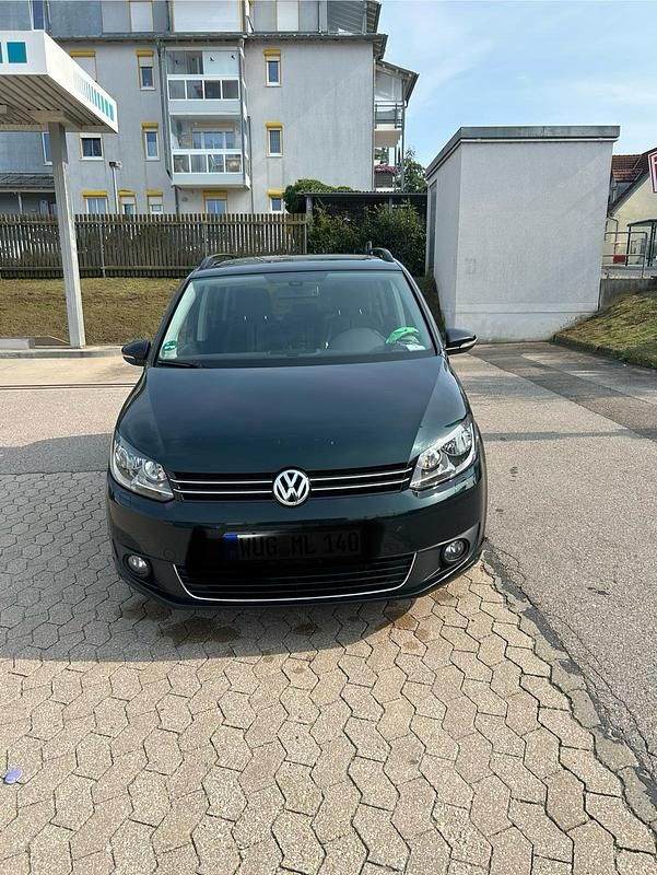 Grün Gebraucht 2012 VW Touran Van / Kleinbus | 6.500 € (Fairer Preis) - Bild 1/4