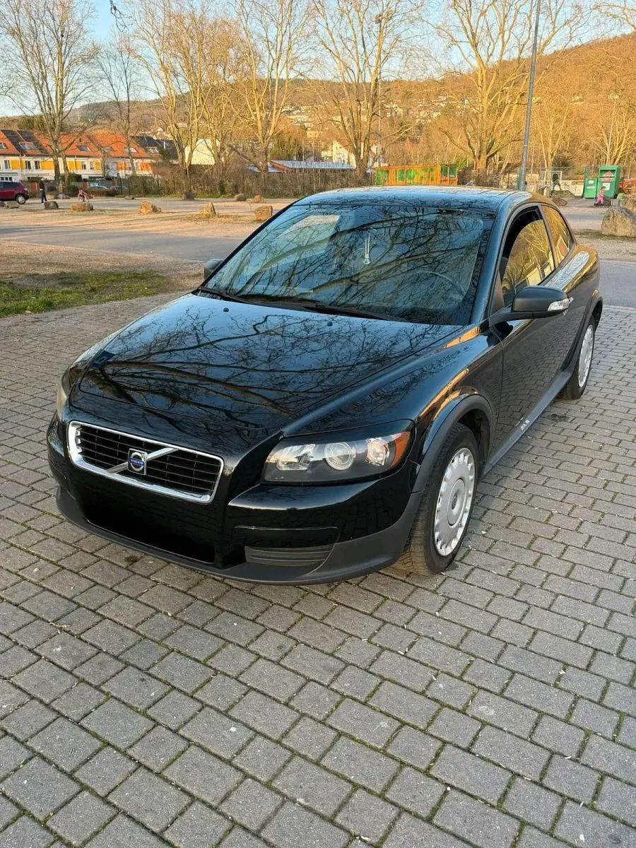 Gebraucht Volvo C30 Momentum 170 PS (125 kW) 2008 Schwarz Kleinwagen