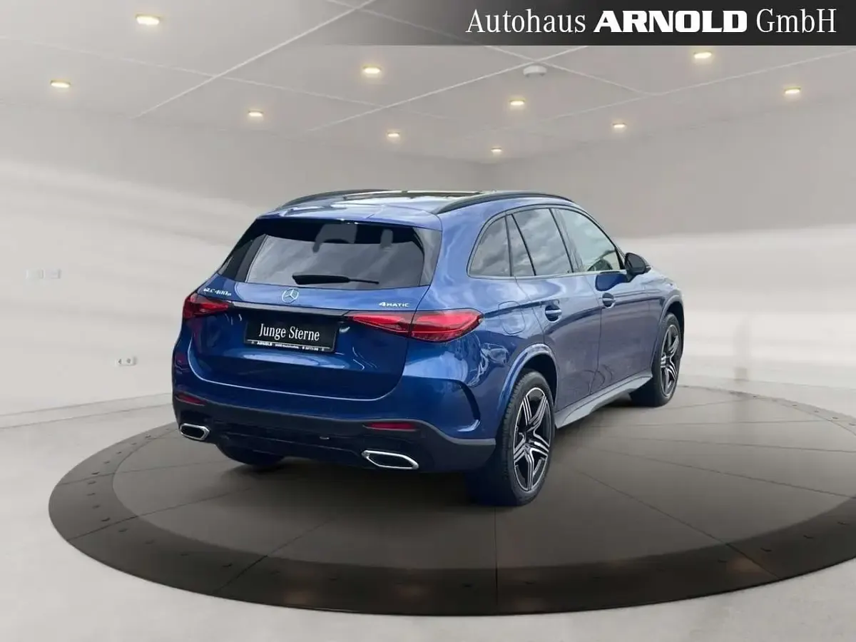 Gebraucht Mercedes GLC400d AMG line 381 PS (280 kW) 2023 Blau (spektralblau) SUV