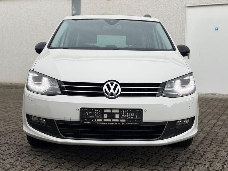 Gebraucht VW Sharan Match 140 PS (102 kW) 2012 Weiß Van / Kleinbus
