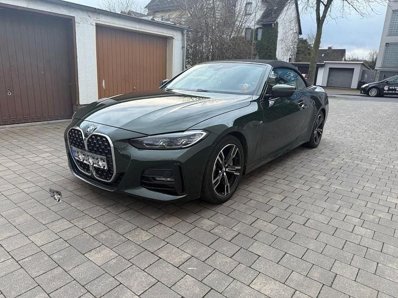 Grün Gebraucht 2023 BMW 430 Cabriolet M Sport Cabrio | 45.800 € (Fairer Preis) - Bild 1/4