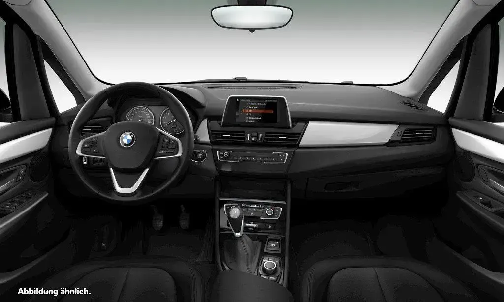Gebraucht BMW 220 Active Tourer Advantage 192 PS (141 kW) 2016 Silber Van / Kleinbus