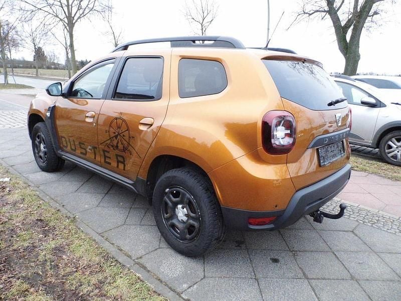 Gebraucht Dacia Duster Comfort 131 PS (96 kW) 2019 Orange SUV