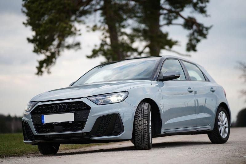 Gebraucht Audi A1 Sportback Competition 150 PS (110 kW) 2022 Grau Kleinwagen