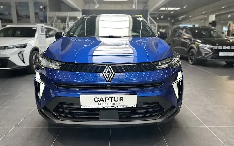 Ny Renault Captur Techno 140 HK (102 kW) 2025 Blå SUV