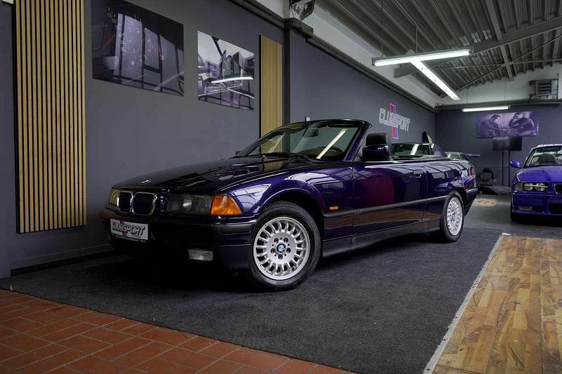 Gebraucht BMW 318 Cabriolet 116 PS (85 kW) 1998 Blau Cabrio