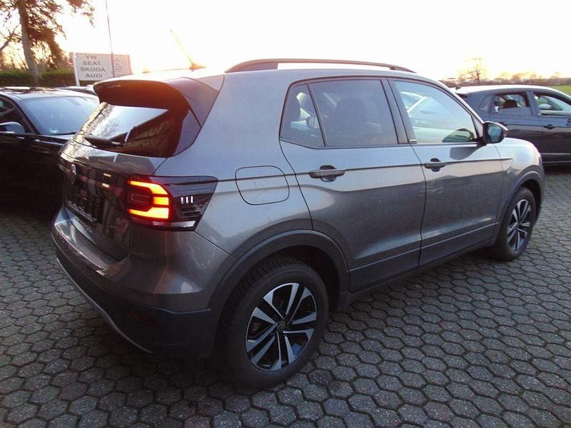 Gebraucht VW T-Cross United 116 PS (85 kW) 2021 Grau SUV