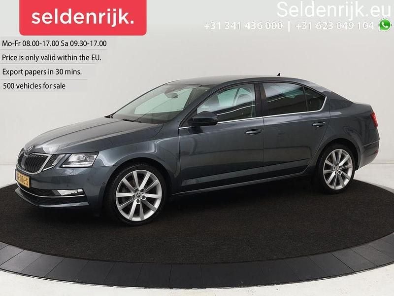 Grau Gebraucht 2017 Skoda Octavia Style Limousine | 9.200 € (Fairer Preis) - Bild 1/4