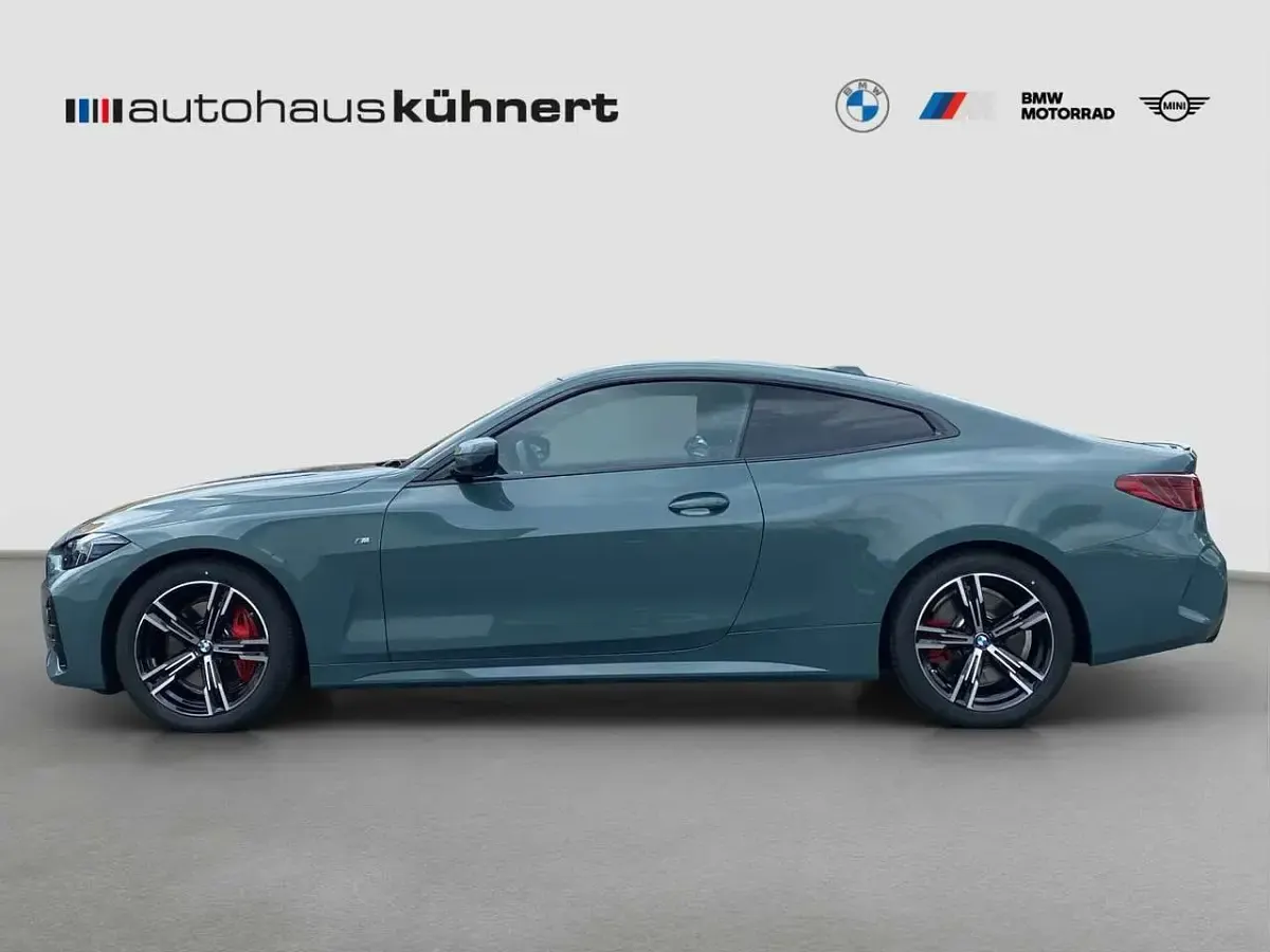 Gebraucht BMW 420 Coupé M Sport 184 PS (135 kW) 2025 Grün Coupé