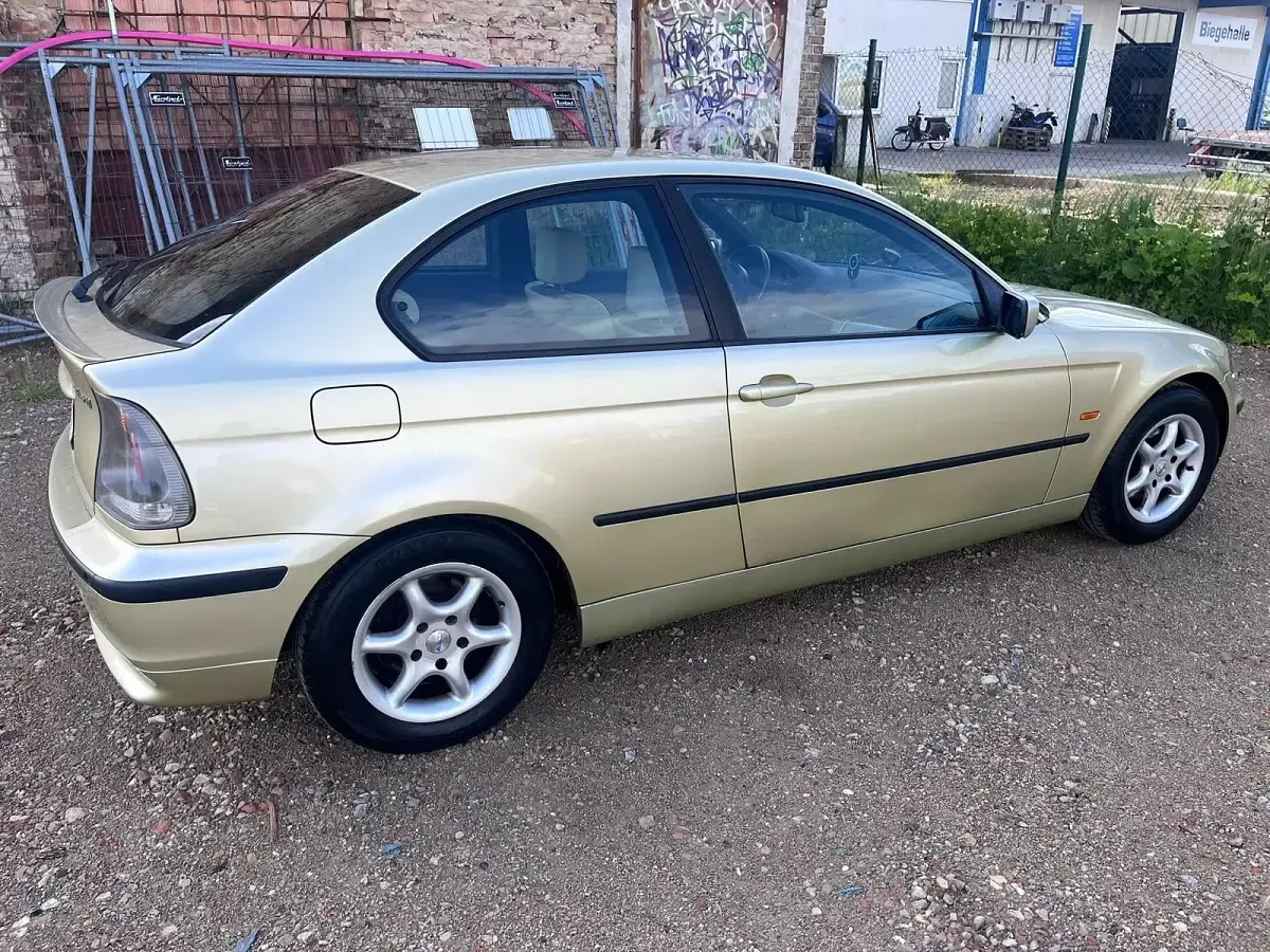 Gebraucht BMW 316 115 PS (84 kW) 2003 Coupé