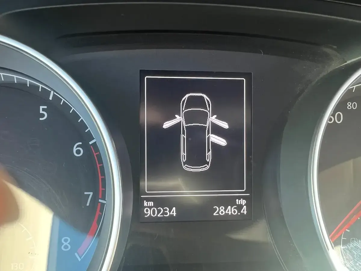 Second-hand VW Golf VII 150 CP (110 kW) 2019 Negru Break