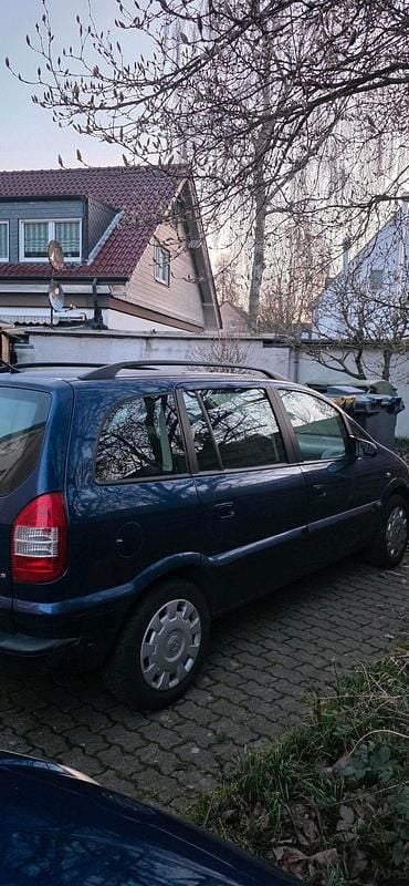 Gebraucht Opel Zafira 101 PS (74 kW) 2005 Blau Van / Kleinbus