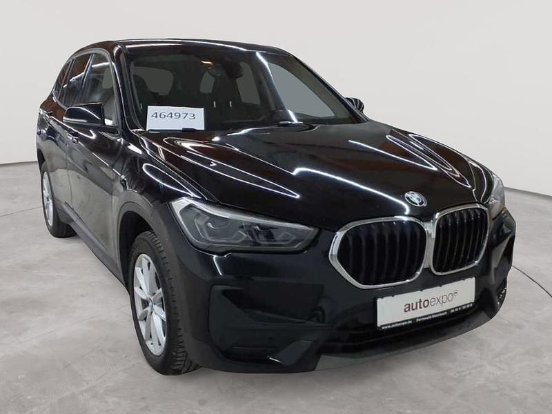 Schwarz uni Gebraucht 2022 BMW X1 Performance SUV | 18.390 € (Superpreis) - Bild 1/4