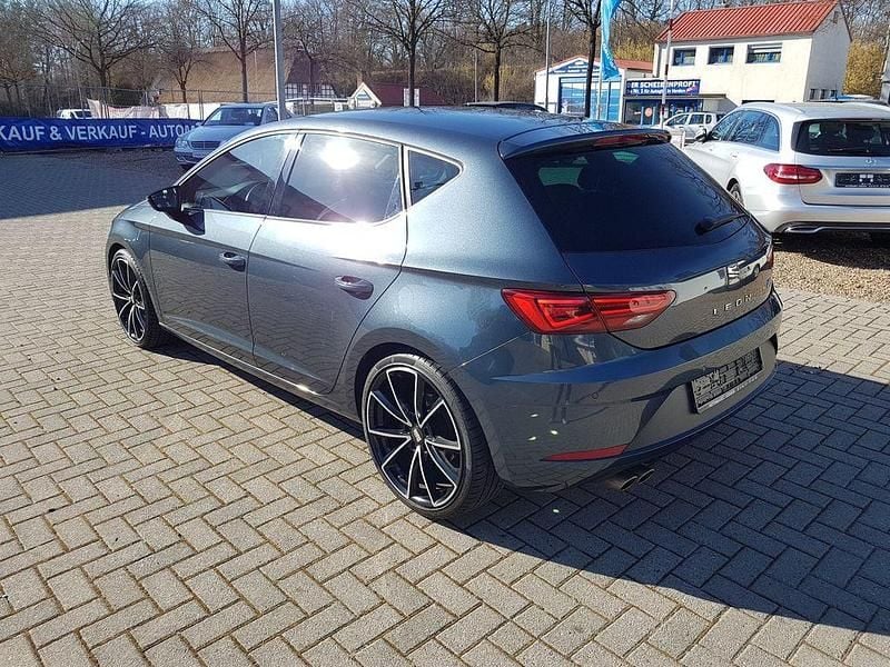 Gebraucht Seat Leon FR 190 PS (139 kW) 2019 Grau Limousine