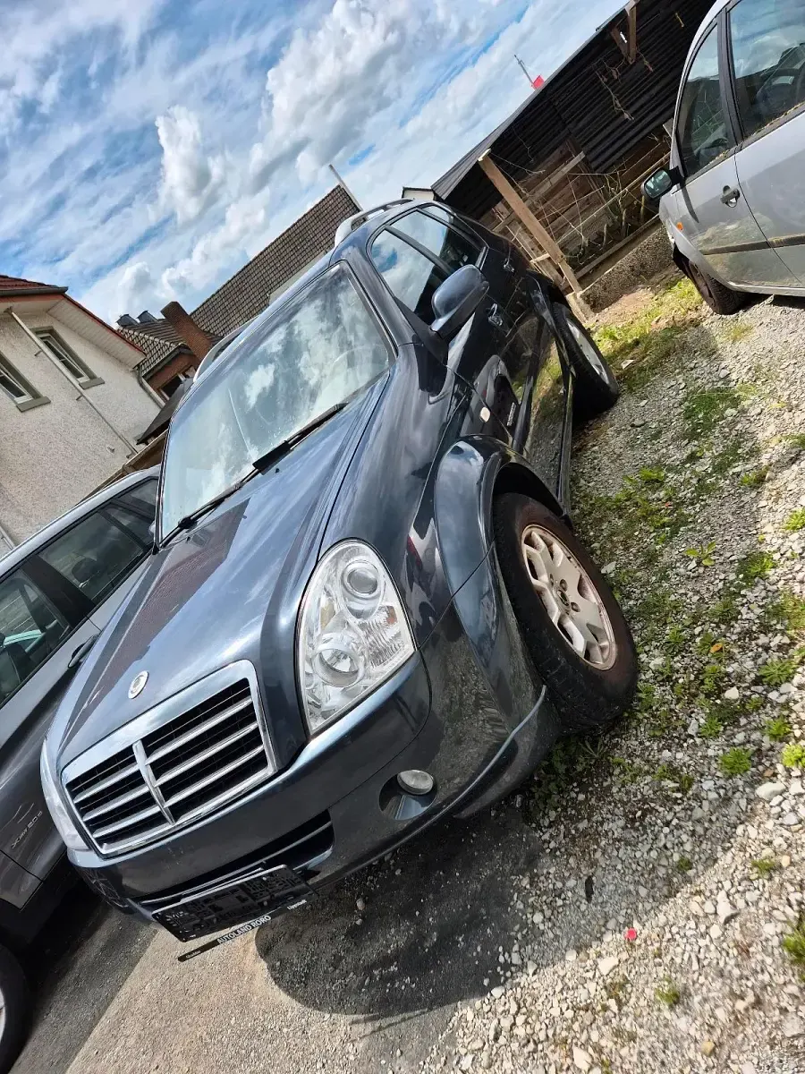 Gebraucht SsangYong Rexton 163 PS (119 kW) 2006 Grau SUV