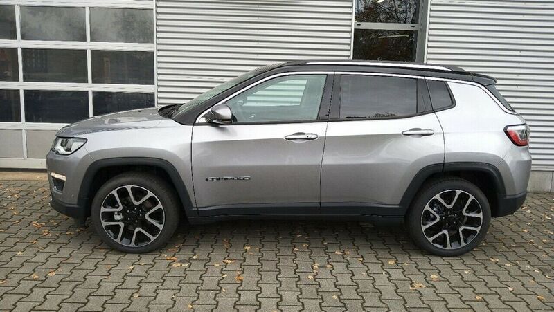 Gebraucht Jeep Compass Limited 120 PS (88 kW) 2018 Silber SUV