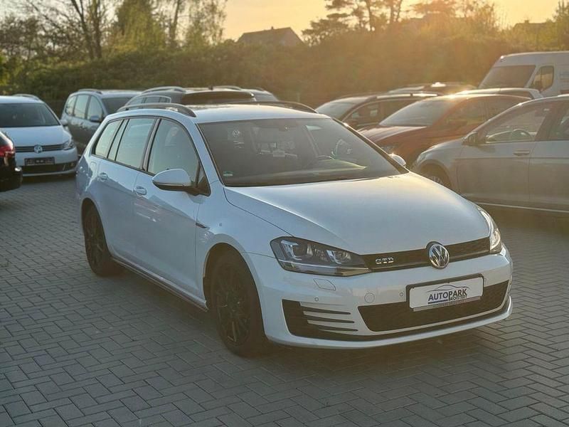 Gebraucht VW Golf VII GTD 184 PS (135 kW) 2017 Weiß Kombi