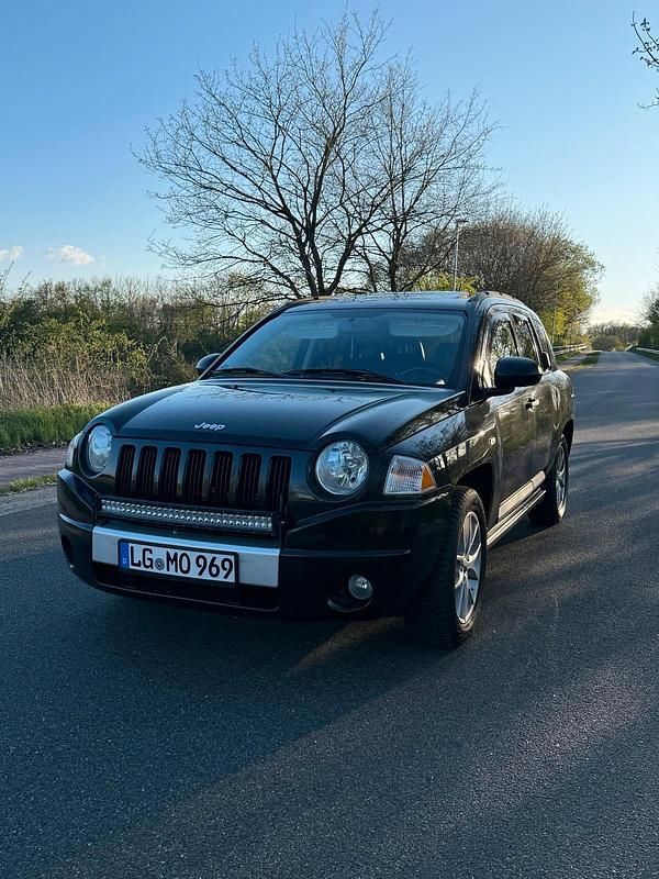 Gebraucht Jeep Compass 170 PS (125 kW) 2007 Schwarz SUV