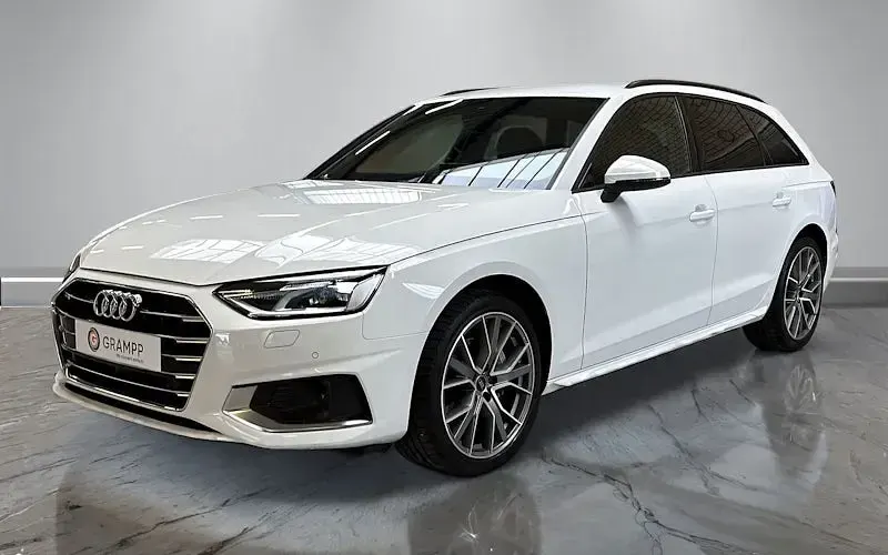 Gebraucht Audi A4 Advanced Plus 204 PS (150 kW) 2023 Ibisweiß Kombi