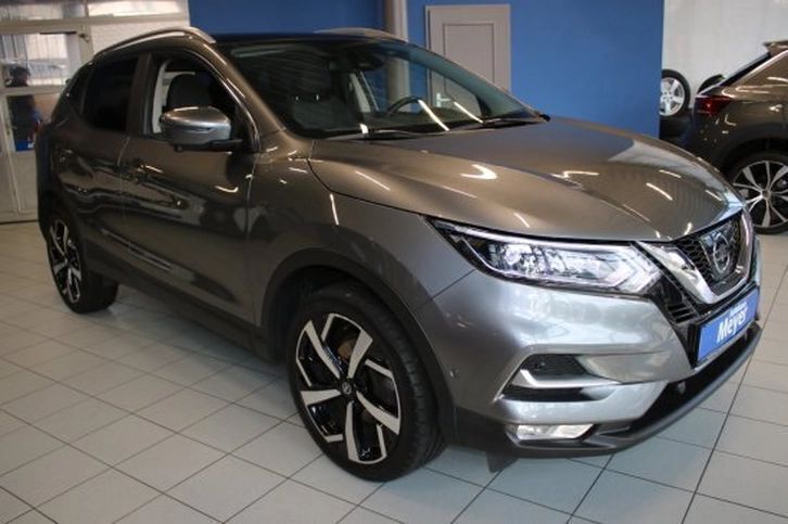 Andere Gebraucht 2018 Nissan Qashqai Tekna SUV | 22.073 € (Teuer) - Bild 1/4