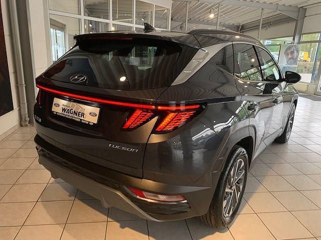 Gebraucht Hyundai Tucson 150 PS (110 kW) 2023 Grau SUV