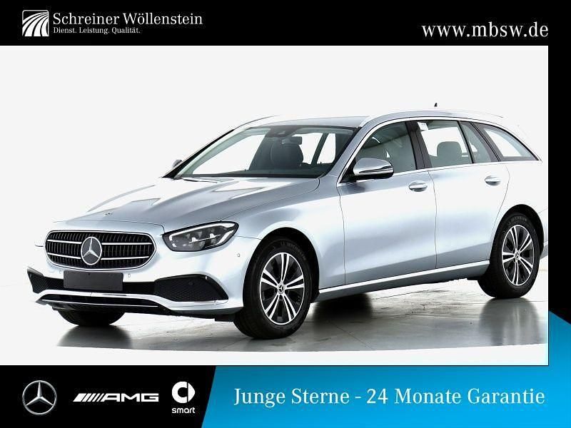 Silberlack hightechsilber Gebraucht 2022 Mercedes E220 Avantgarde Kombi | 30.990 € (Guter Preis) - Bild 1/4