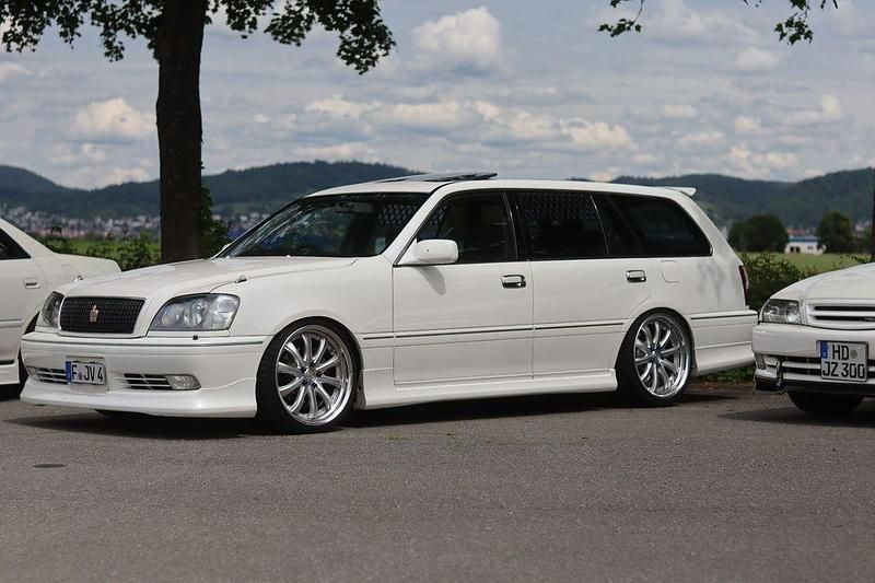 Gebraucht Toyota Crown 280 PS (205 kW) 2000 Weiß Kombi