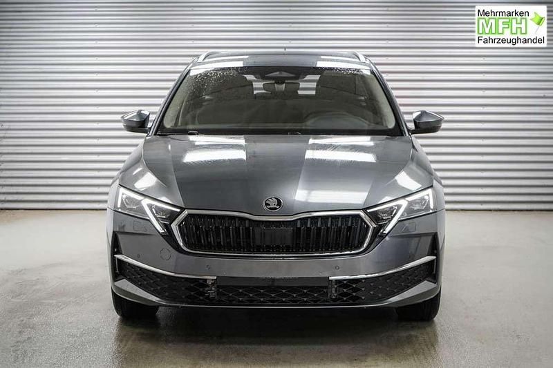 Neu Skoda Octavia Selection 150 PS (110 kW) 2026 Graphite grau metallic (5x) Kombi