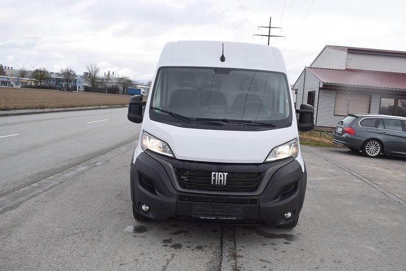 Gebraucht Fiat Ducato 140 PS (102 kW) 2022 Weiß Van
