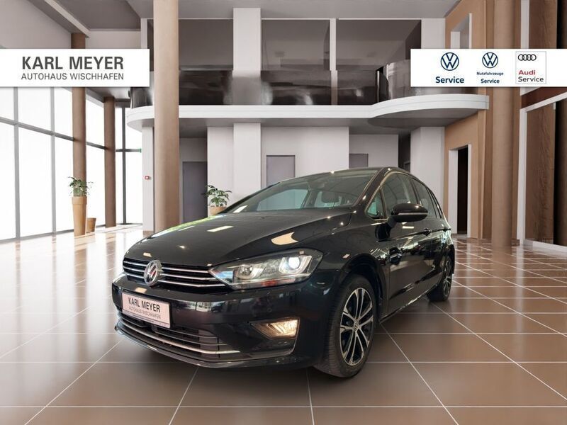 Schwarz Gebraucht 2016 VW Golf Sportsvan Allstar Van / Kleinbus | 14.685 € (Fairer Preis) - Bild 1/4