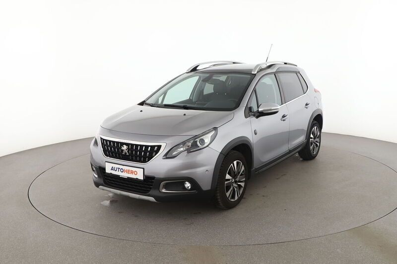Grau Gebraucht 2018 Peugeot 2008 Crossway SUV | 13.750 € (Fairer Preis) - Bild 1/4