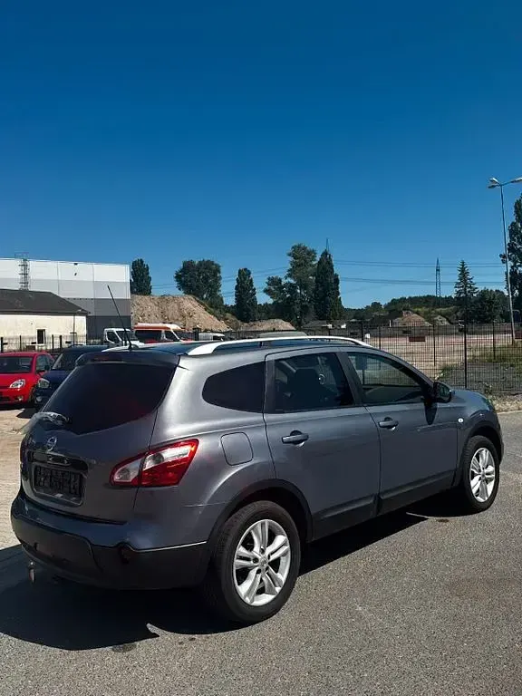 Gebraucht Nissan Qashqai +2 Acenta 141 PS (103 kW) 2010 Grau SUV
