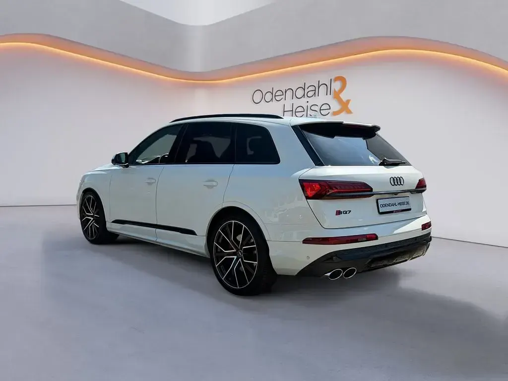 Gebraucht Audi SQ7 Exclusive 507 PS (372 kW) 2022 Gletscherweiß metallic SUV