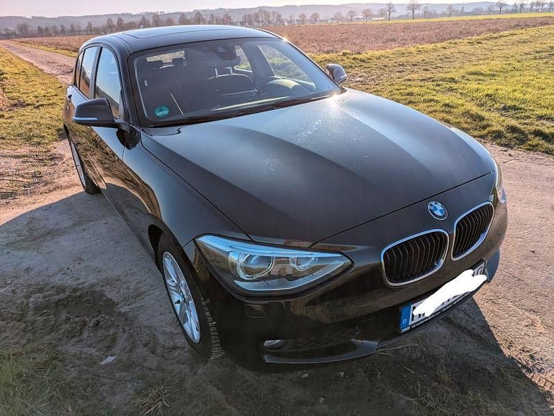 Gebraucht BMW 116 136 PS (100 kW) 2012 Schwarz Kleinwagen